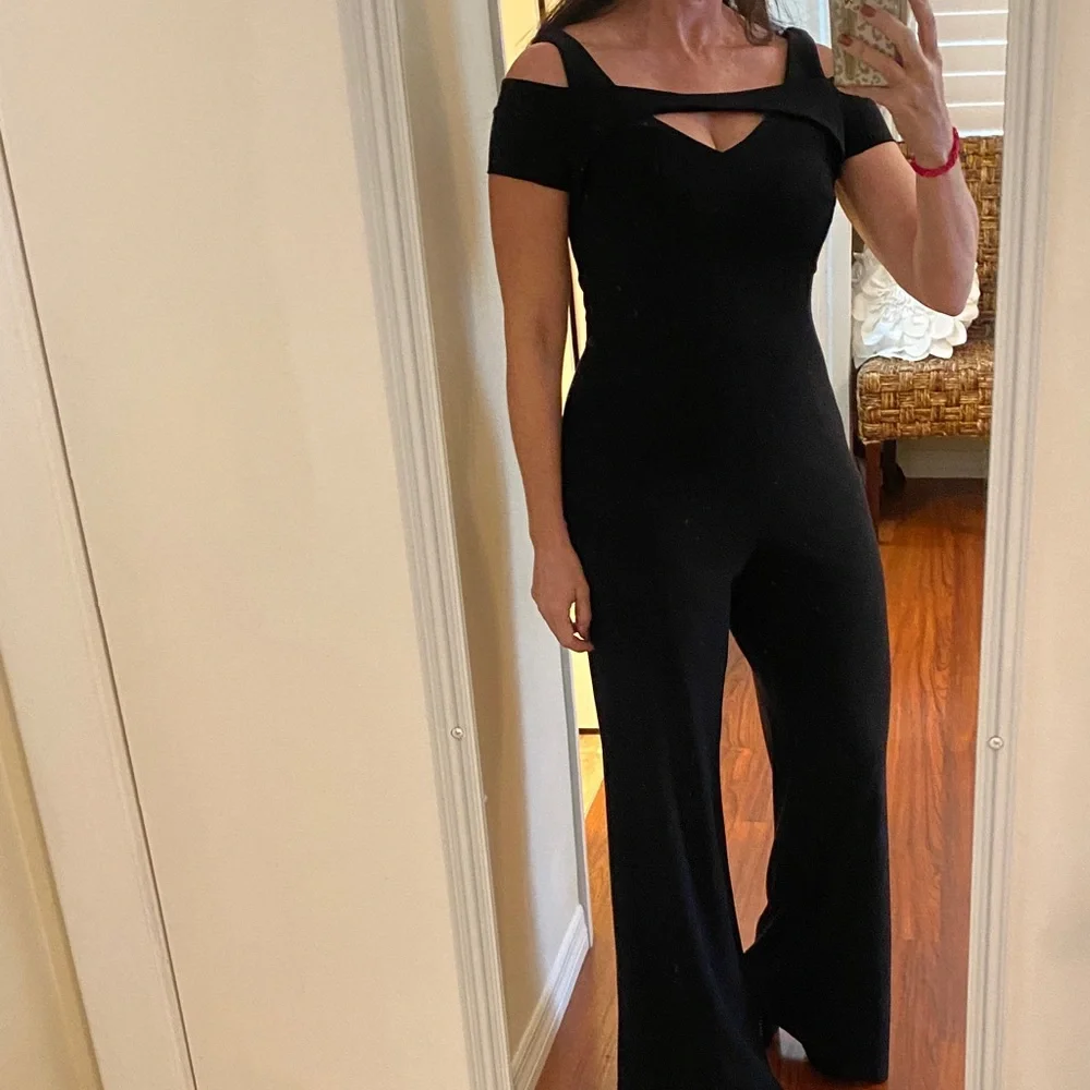 Nightway Black Off Shoulder Wide Leg Jumpsuit Petite 4P Elegant Cocktail Evening - Picture 3 of 9